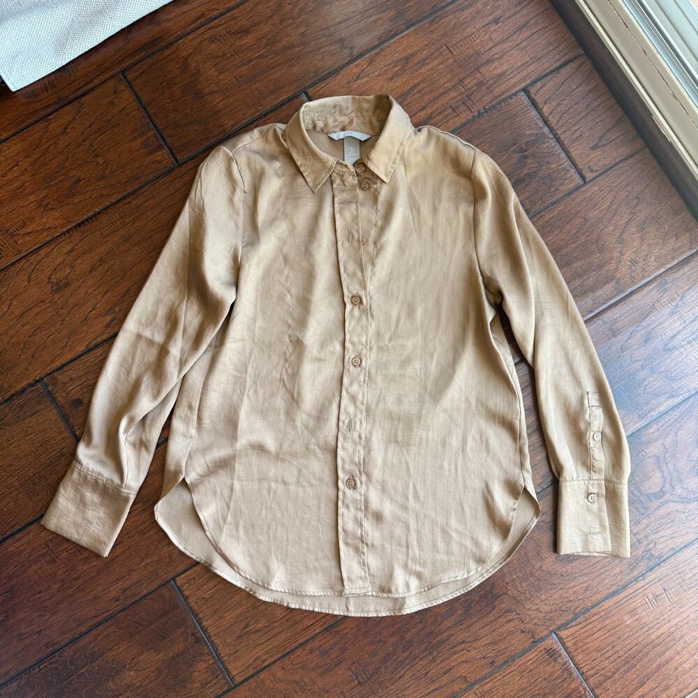H&M Faux Satin Button Up